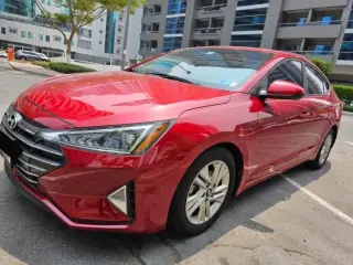 2019 Hyundai Elentra in Dubai used car