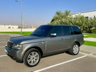 2011 Land Rover Range Rover in Dubai used car
