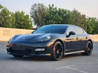 2012 Porsche Panamera in Dubai used car