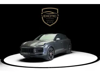 2024 Porsche Cayenne in Dubai used car