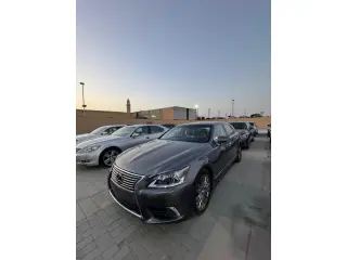 2015 Lexus LS 460 in Dubai used car