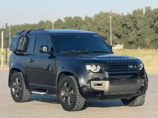 2023 Land Rover Defender in Dubai used car