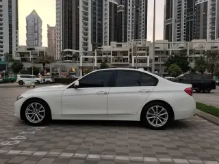 2016 BMW 3-Series in Dubai used car
