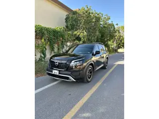 2023 Nissan Pathfinder in Dubai used car