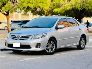 2011 Toyota Corolla في Dubai سيارة مستعملة