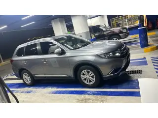2017 Mitsubishi Outlander in Dubai used car
