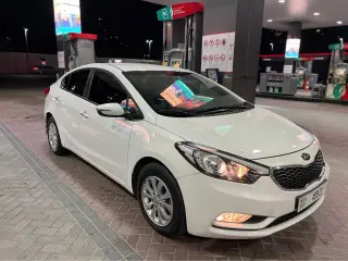 2015 Kia K3 in Dubai used car