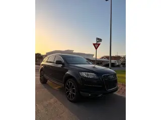2011 Audi Q7 in Dubai used car