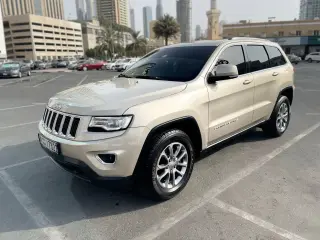 2014 Jeep Grand Cherokee in Dubai used car