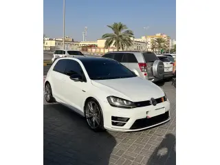 2015 Volkswagen Golf in Dubai used car