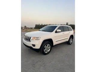 2012 Jeep Grand Cherokee in Dubai used car