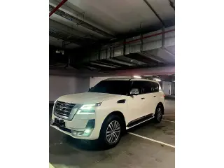 2020 Nissan Patrol في Dubai سيارة مستعملة
