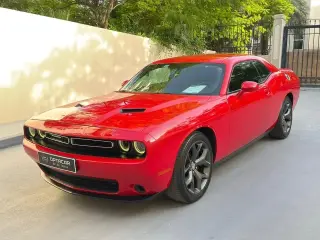 2016 Dodge Challenger في Dubai سيارة مستعملة