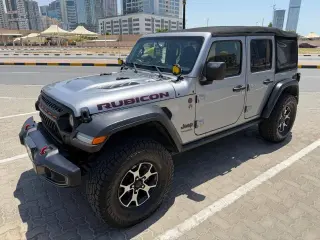 2018 Jeep Wrangler Unlimited في Dubai سيارة مستعملة