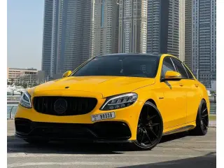 2015 Mercedes-Benz C-Class في Dubai سيارة مستعملة