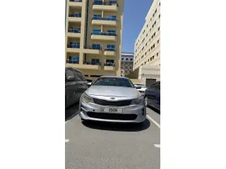 2017 Kia Optima في Dubai سيارة مستعملة
