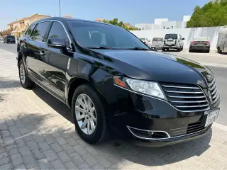 2018 Lincoln MKT في Dubai سيارة مستعملة