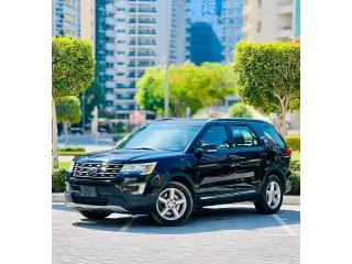 2016 Ford Explorer in Dubai used car