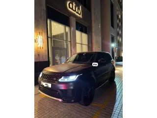 2019 Land Rover Range Rover Sport in Dubai used car