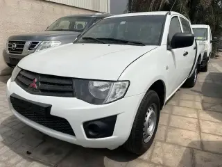 2013 Mitsubishi L200 in Dubai used car