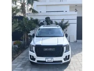 2022 GMC Yukon in Dubai used car