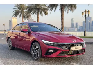 2025 Hyundai Elentra in Dubai used car