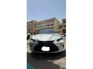 2024 Lexus ES in Dubai used car