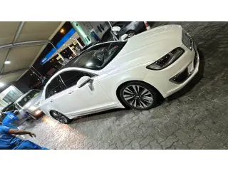2017 Lincoln MKZ in Dubai used car
