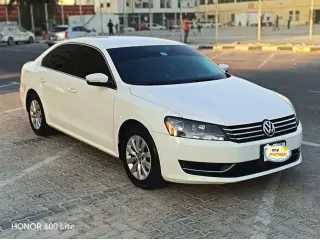 2015 Volkswagen Passat in Dubai used car