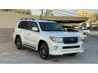2010 Toyota Land Cruiser in Dubai used car