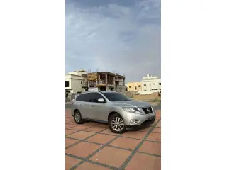 2016 Nissan Pathfinder in Dubai used car