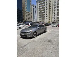 2018 Kia Optima في Dubai سيارة مستعملة