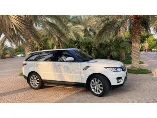 2017 Land Rover Range Rover Sport في Dubai سيارة مستعملة