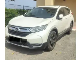 2017 Honda CR-V في Dubai سيارة مستعملة