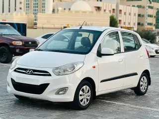 2016 Hyundai I10 في Dubai سيارة مستعملة