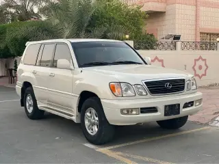 2002 Lexus LX 470 في Dubai سيارة مستعملة