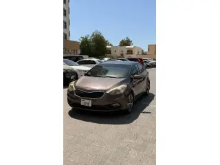 2014 Kia Cerato في Dubai سيارة مستعملة