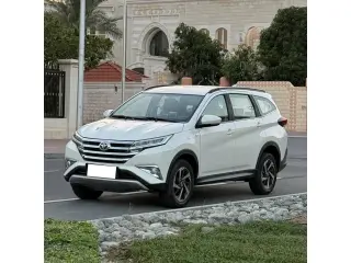 2021 Toyota Rush في Dubai سيارة مستعملة