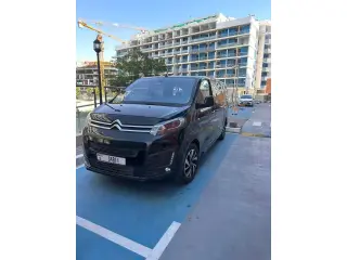 2023 Citroen spacetourer في Dubai سيارة مستعملة