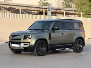 2024 Land Rover Defender في Dubai سيارة مستعملة