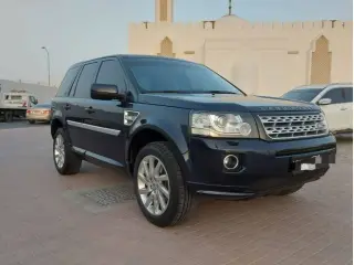 2014 Land Rover LR2 في Dubai سيارة مستعملة