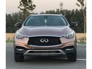 2018 Infiniti QX30 في Dubai سيارة مستعملة