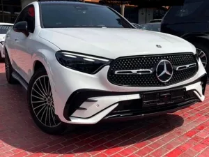 2025 Mercedes-Benz GLC في Dubai سيارة مستعملة