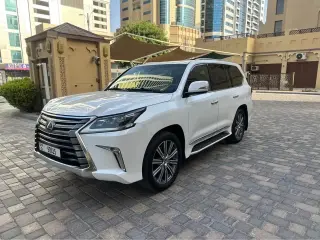 2016 Lexus LX 570 في Dubai سيارة مستعملة