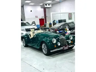1994 Morgan Plus 8 in Dubai used car