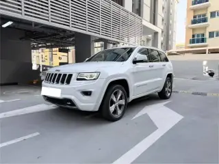 2015 Jeep Grand Cherokee in Dubai used car