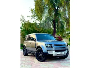 2024 Land Rover Defender في Dubai سيارة مستعملة