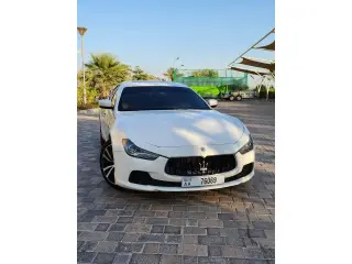 2015 Maserati Ghibli I في Dubai سيارة مستعملة