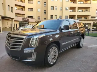 2018 Cadillac Escalade في Dubai سيارة مستعملة