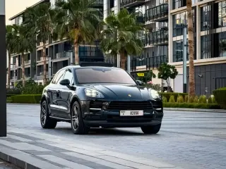 2019 Porsche Macan في Dubai سيارة مستعملة